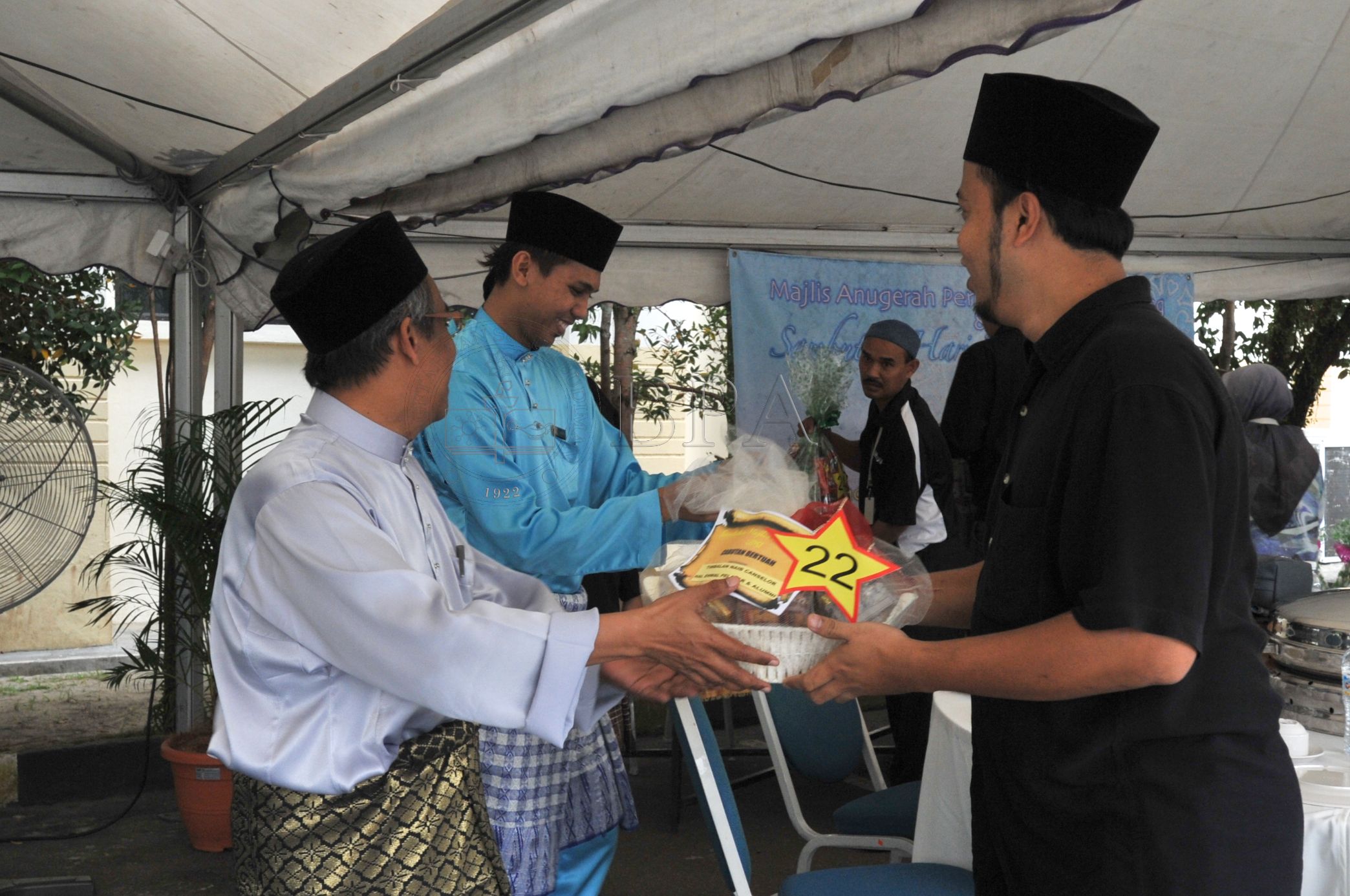 BPA 12 110 APC PRO 5559